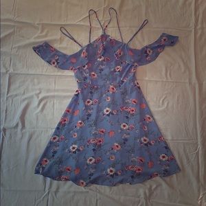 Francesca’s Light Blue/Pink Floral Dress. Size S